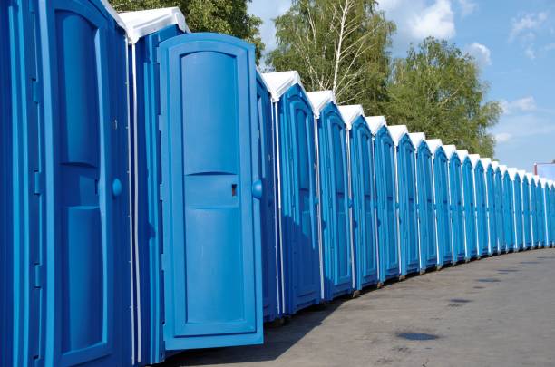 Portable Toilet Options We Offer in Flatonia, TX